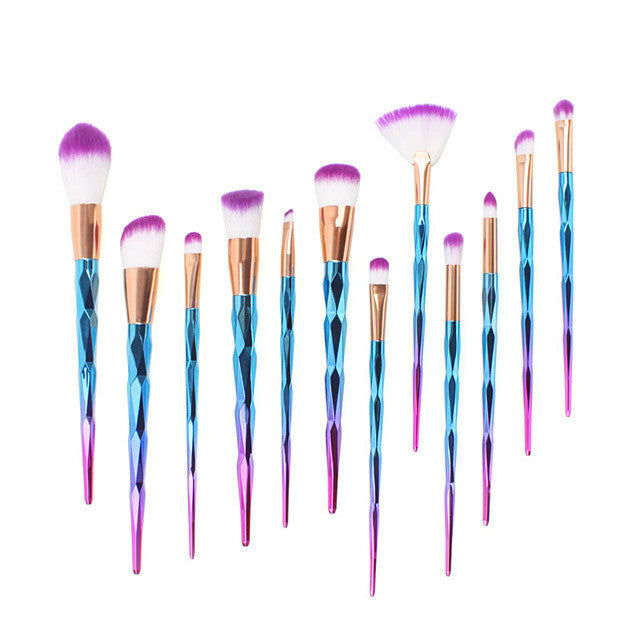 12Pcs Diamond Shaped Makeup Brush Set+Big Fish Tail Foundation Powder Eyeshadow Make up Rainbow Contour Blending Cosmetic Brush